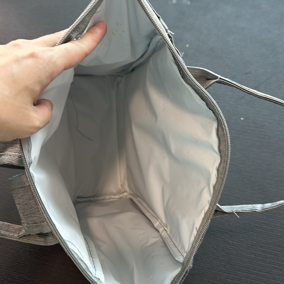 💜5 for $25 Grey insulated diaper bag - Picture 3 of 5
